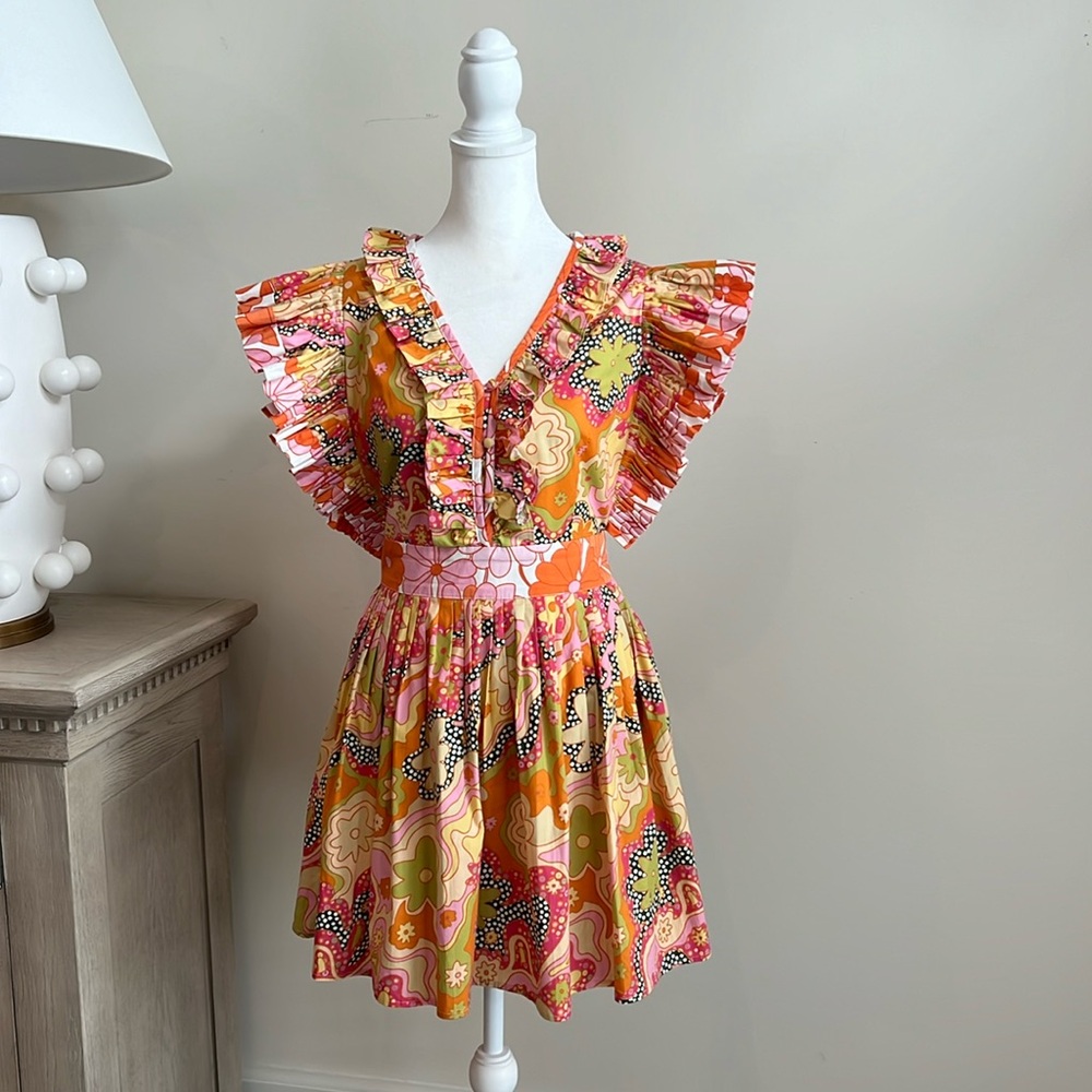 Woman’s Celia B Lirio flutter sleeve dress size XS